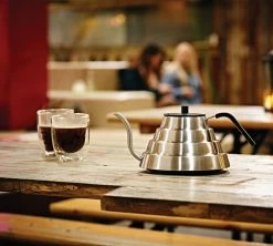 Bouilloire Traditionnelle Groove Designer Murken Hansen 0.8L - QDO -Cafe Lux Magasin bouilloiregroove amb