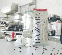 1kg Café En Grain GustoItaliano - BAZZARA 11 1kg Café En Grain GustoItaliano - BAZZARA -Cafe Lux Magasin cafeengrainbazzaragustoitalianokgillustration 2