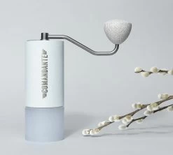 Moulin à Café Manuel COMANDANTE C40 MK4 Nitro Blade Snow White -Cafe Lux Magasin comandante snow 4