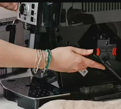 DELONGHI Magnifica ECAM 22.140.B - Garantie 3 Ans -Cafe Lux Magasin entretien delonghi magnifica s