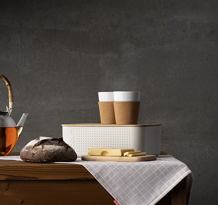 2 Tasses Bistro 30 Cl - Porcelaine Blanche Et Liège - BODUM 2 2 Tasses Bistro 30 Cl - Porcelaine Blanche Et Liège - BODUM – Image 2