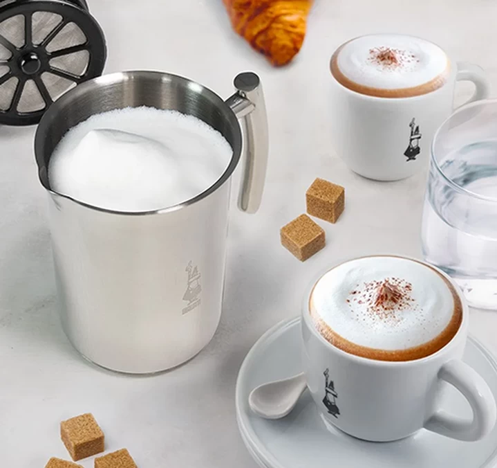 Mousseur à Lait 33cl En Acier - Bialetti 4 Mousseur à Lait 33cl En Acier - Bialetti – Image 4