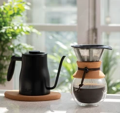 Bouilloire Traditionnelle Gooseneck - Inox Noir Mat à Long Bec - 1L - BODUM -Cafe Lux Magasin image secondaire 89622 3.0