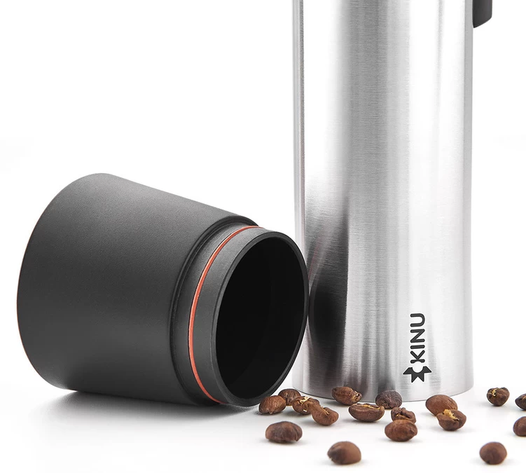 Moulin à Café Manuel KINU M47 Simplicity + Valise De Transport 5 Moulin à Café Manuel KINU M47 Simplicity + Valise De Transport – Image 5