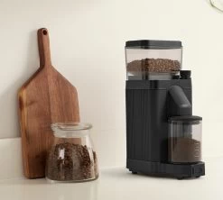 Moulin à Café MOCCAMASTER KM5 - Noir Mat -Cafe Lux Magasin moccamaster moulin noir 4