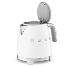 Mini Bouilloire SMEG - Blanc - KLF05WHEU 0,8 L + Offre Cadeau -Cafe Lux Magasin smeg minib blanc3