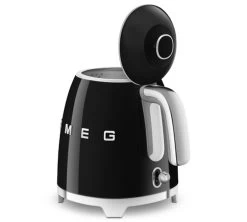 Mini Bouilloire KLF05BLEU 0,8 L - Noir + Offre Cadeau - SMEG -Cafe Lux Magasin smeg minib noir7