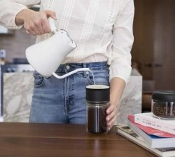 Bouilloire Traditionnelle Stagg Blanc 1 L Col De Cygne - FELLOW -Cafe Lux Magasin staggblc amb