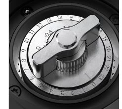 Moulin à Café Manuel TIMEMORE Chestnut X Black -Cafe Lux Magasin timemore chestnut x black 3